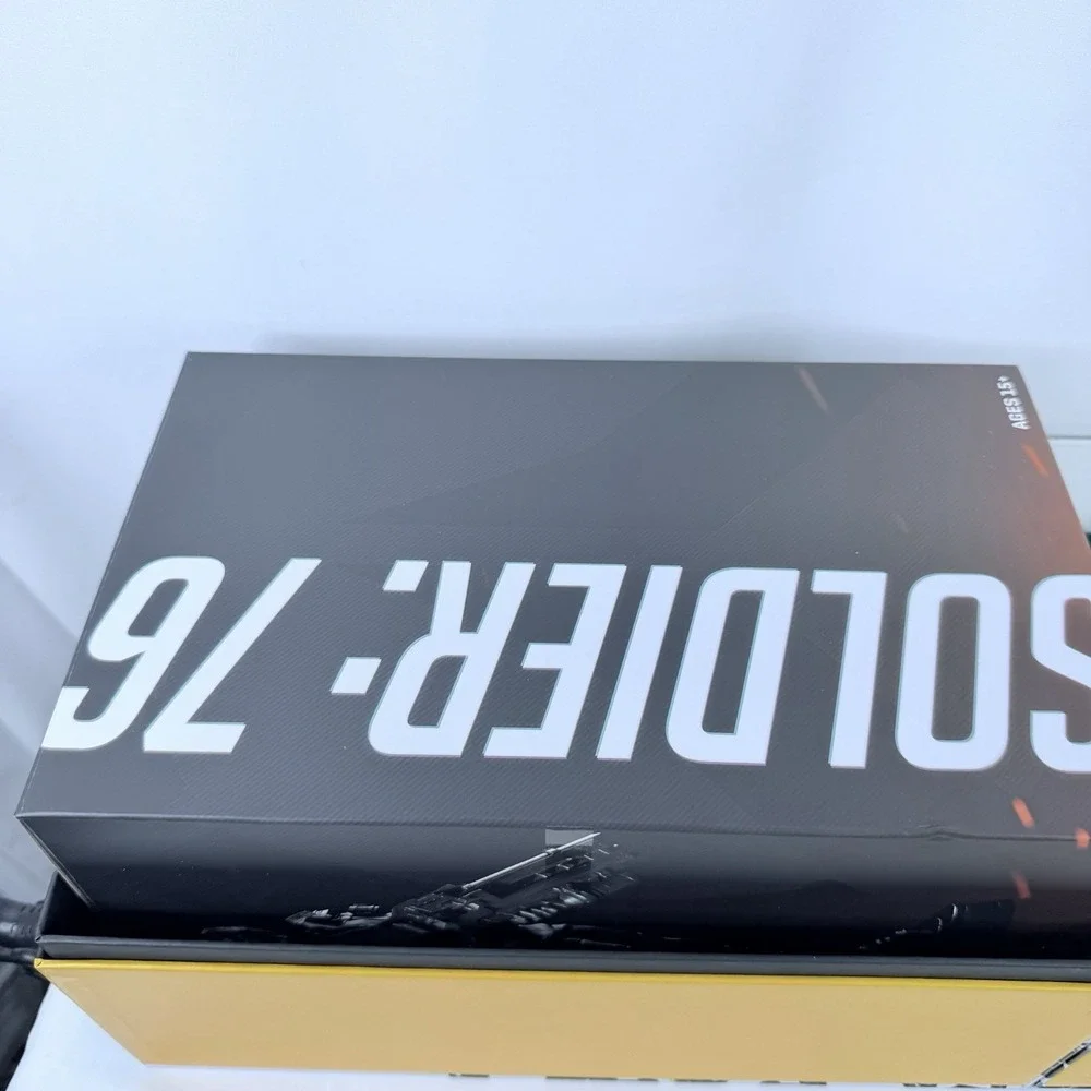 Overwatch Collector's Edition PC Soldier 76 Statue Postcards Book CD Blizzard‎